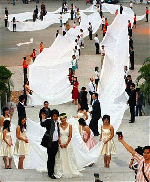 longest train on a wedding dress