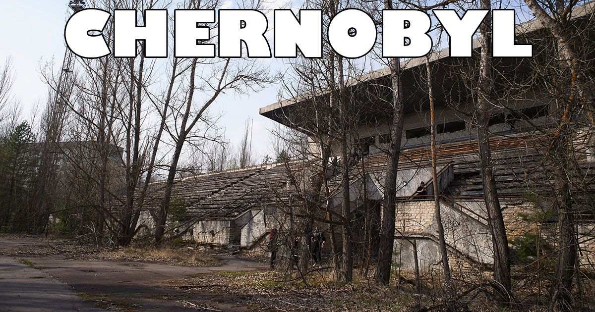 This Creepy Abandoned House in Detroit Comes Alive for One