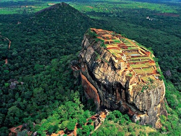 'Indiana Jones & The Last Crusade' - Secret Tomb In Real Life!